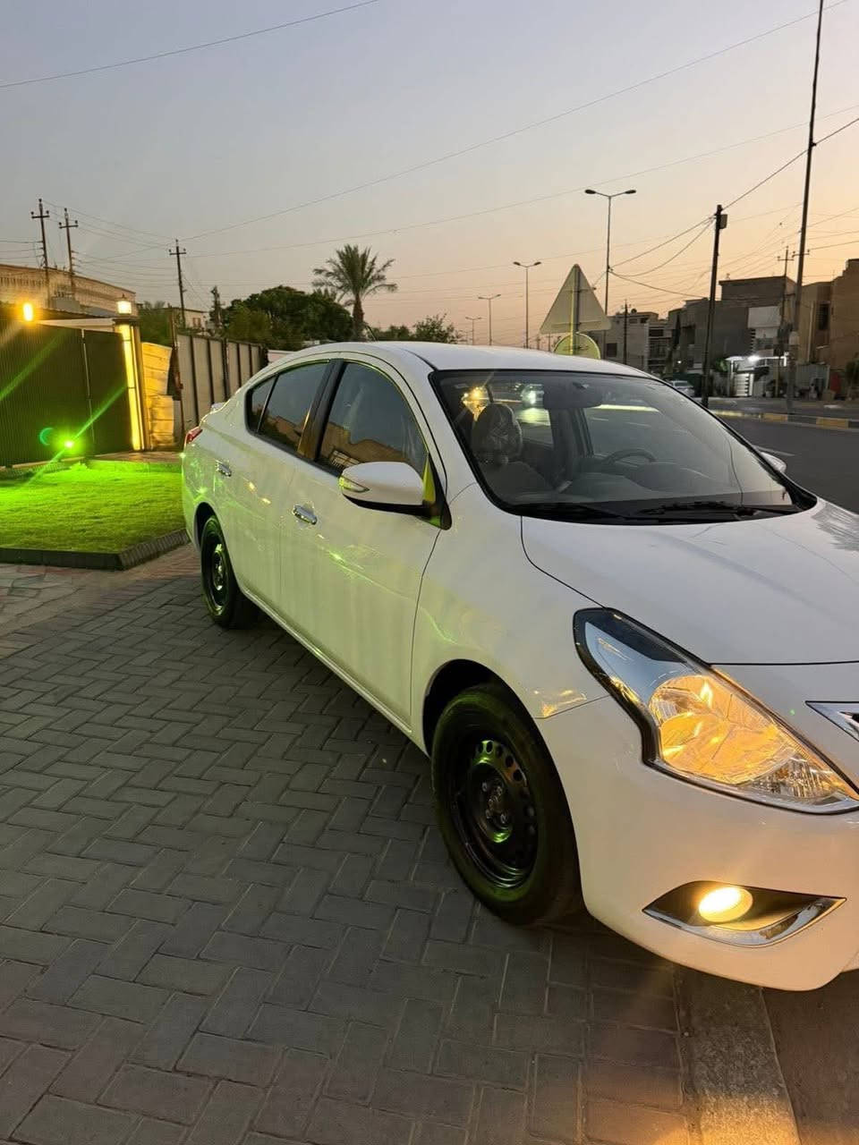 السلام عليكم سني للبيع موديل 25 مكفوله رقم اربيل وسياره موجوده بأربيل السعر لااتعبك ولاتعبني 115 ورقه 
للاستفسار *********** وات ساب
