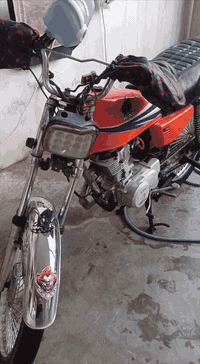 ماطور للبيع موديل 18 سعره 260 و بي مجال للشراي وهذا رقمي 07709549200