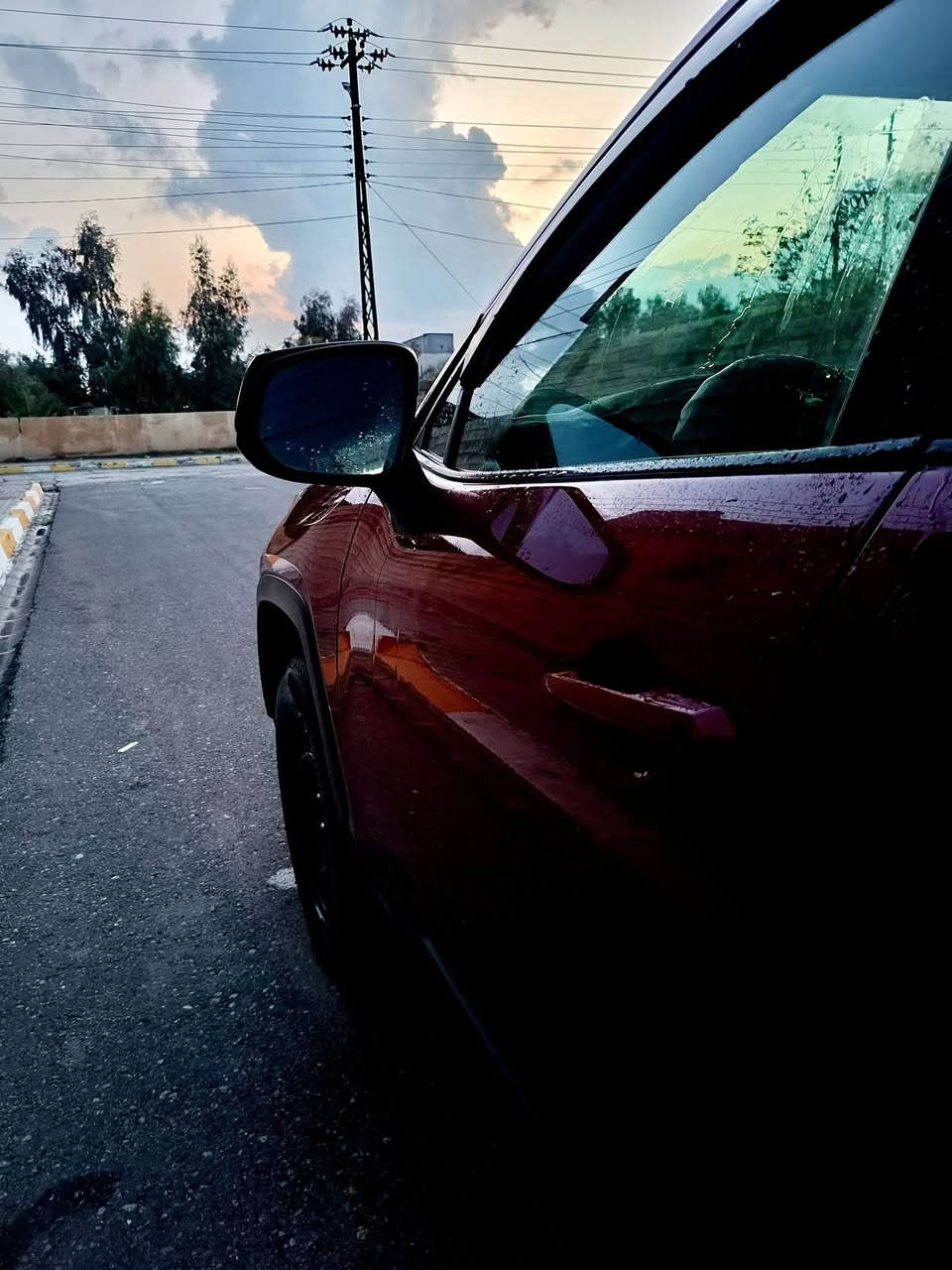 RAV4✈️
للبيع سيارة موديل 2022

موصفات سيارة le 

حساسات

رادار 

دفع رباعي 

ثلاث انظمة قيادة ( ECO. NORMAL. SPORT) 

رقم كركوك بيها كابون بانزين 

ضرر مثل ماموضح بالصور جانبي 

تفاصيل اكثر 

***********
