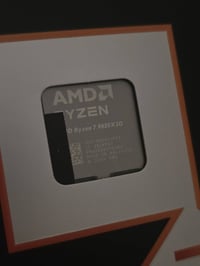 معالج R7 9850X3D • WD Green ١ت • ضمان ٣ شهور