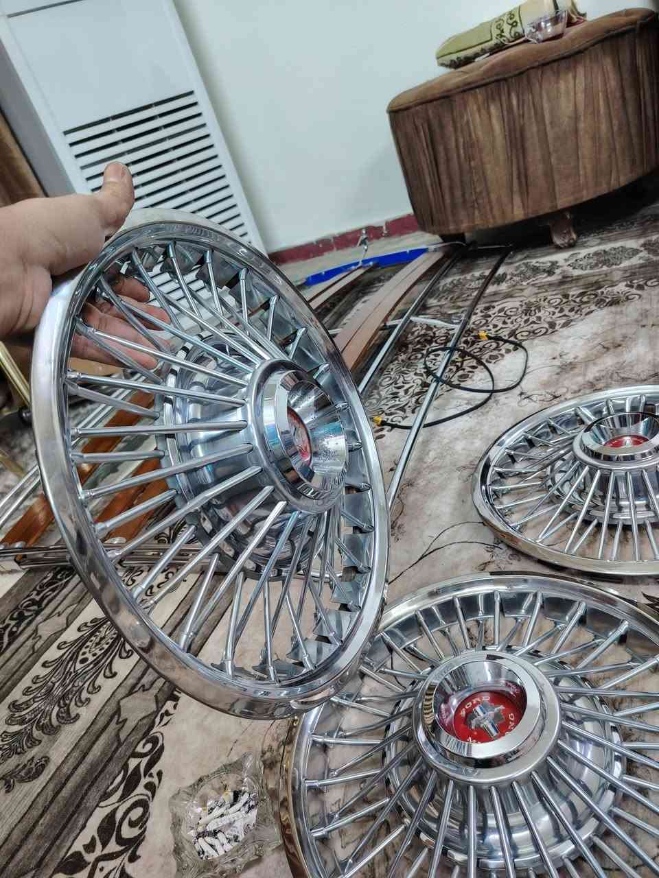 السلام عليكم للببع حجم ١٤ عنوان بغداد السيدية متواجد خاص ***********
