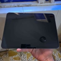 ايباد 11 • M4 • ٢٥٦