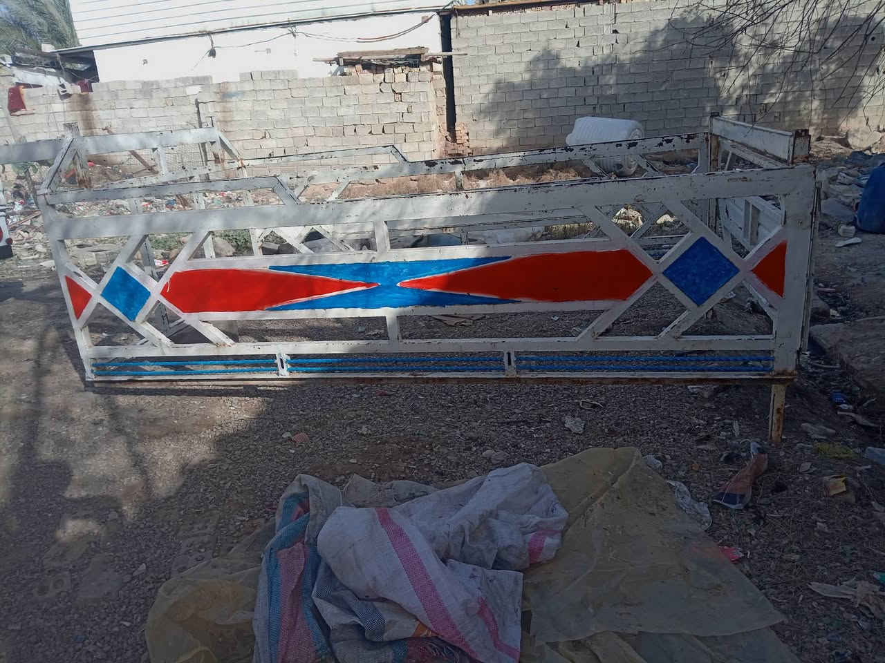 محجر كيه دمعه للبيع السعر 200 مكان النهروان ***********
