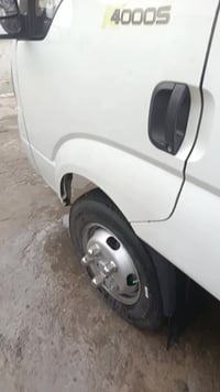 كيه فحل مديل 2017 حجم 4000 مفتوح مو مسكر  سياره: مكفول كفال  تخم تاير ...