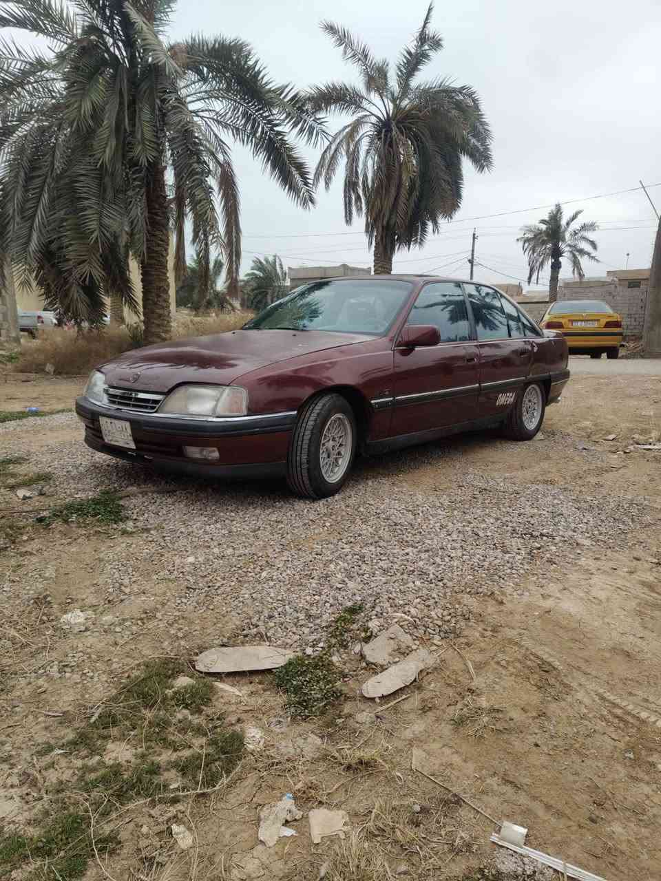 يا الله سلام عليكم مرخصت الادمن المحترم عندي سياره اوبل اوميكه مديل 91 الليع رقم بغداد عندي وكاله عامه مطلقه يعني تحويل مبباشر السياره بيهه لاستيك ولف بس المكينه صافيه ساعه سنويه صاقطه غرامتهه اني ادفعهه تخم تاير جديد سياره حلو اتريايك بصره المكان بغداد جسر اديالئ الكرغوليه السعر 33 بيهه مجال شي قليل الهاتف ***********
