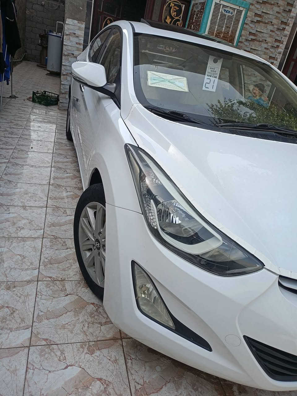 سلام عليكم النترا موديل 2016 خليجي بيه بس بنيد بدون دواخل جاهز من مكينة وكير وحداديه وتبريد وتخم تاير رقم بغداد انكليزي العنوان حله السعر 114وبيه مجال قليل ***********
