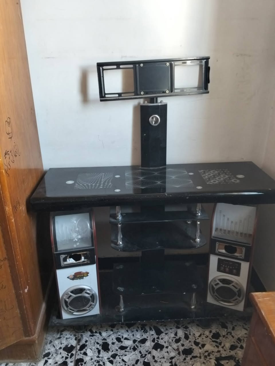 جربايه 35
غرفة 400وبيها مجال 

ميز تلفزيون50

العنوان حي السوق


**إذا كنت صاحب هذا الإعلان وتريد حذفه لأي سبب، رجاءا أرسل رسالة إلى الدعم الفني**