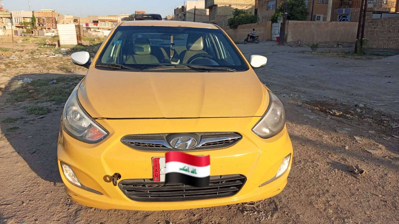 من رخصه ألادمن السلام عليكم 
هونداي اكسنت مضلع صفره 2014 أمريكي  
 كير AT 
مكينه 1600 GDI
كير و مكينه خير من الله 
السياره نظيفه
تدفئه و تبريد ثلججج ❄️
تحكمات ستيرن 
رقم بغداد , السعر 88 ورقه و بيه مجال 
العنوان بغداد للاستفسار  *********** واتسأب او خاص
