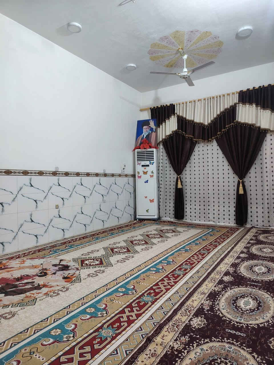 بيت للبيع مساحه 200 بناء حديث طابو صرف للاستفسار لاتصال على الرقم ***********
