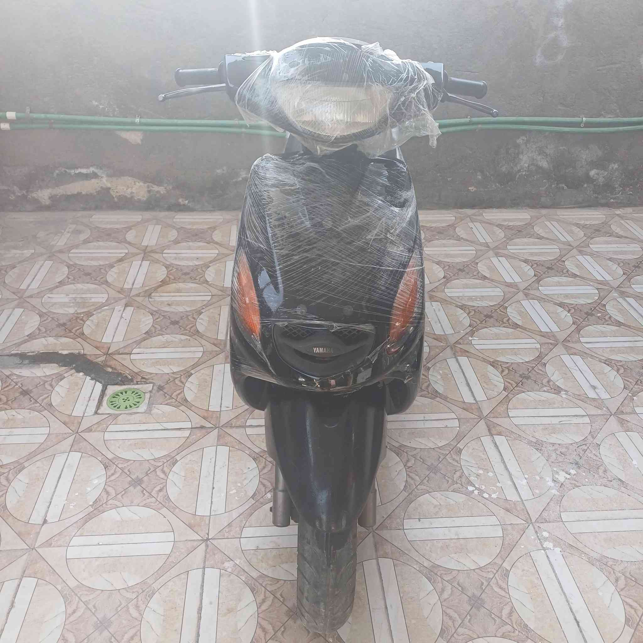 دراجه حاويه شرط الفحص مكاني الرميثه مليون وربع بيها مجال للشراي ***********
