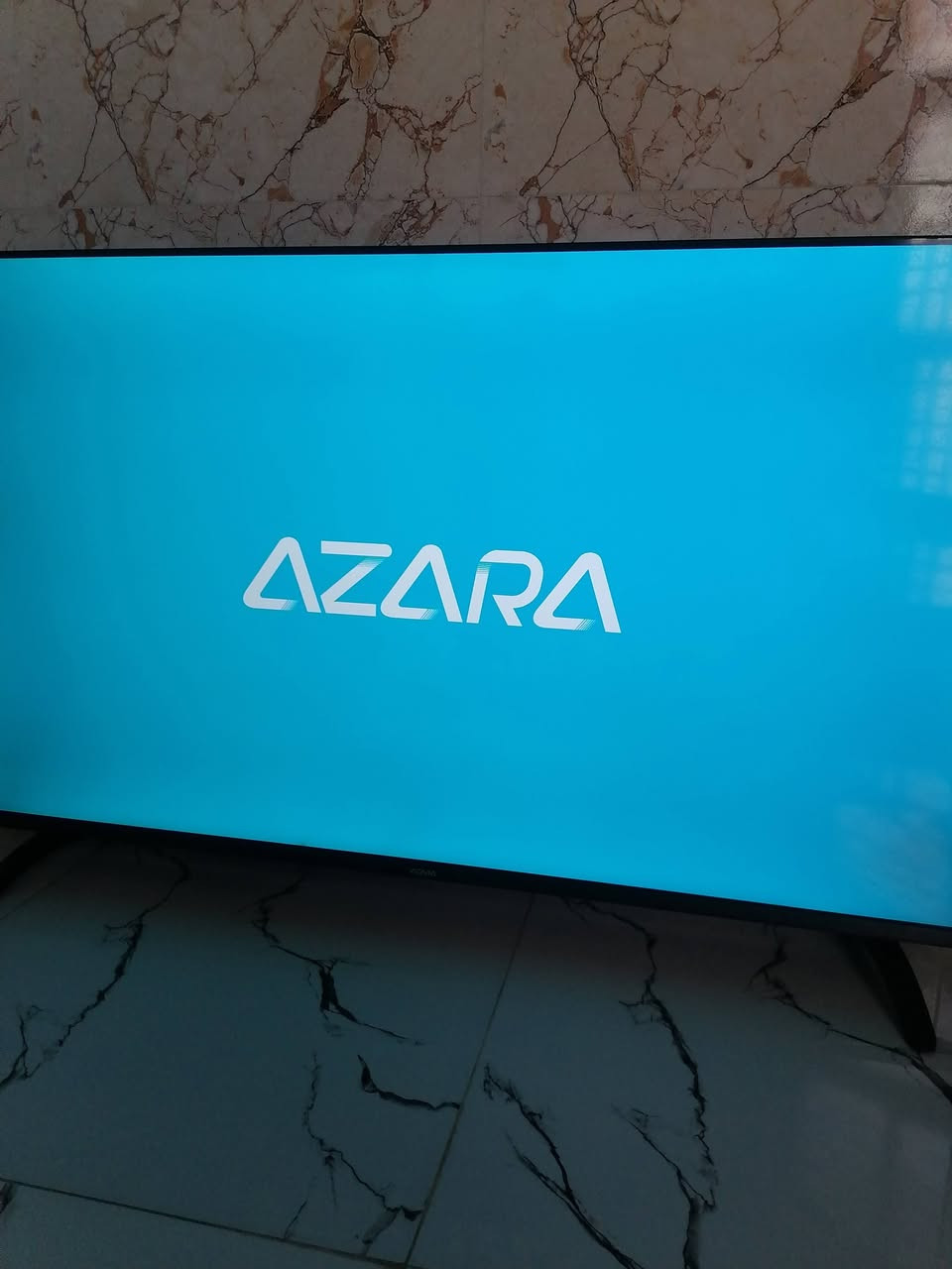 بلازما حجم 55 ماركة AZARA
سمارت أنترنيت مستعمله للبيع 
الدقة 4K UHD (3840 × 2160).نظام التشغيل أندرويد 13المداخل والمخارج تحتوي على 3 مداخل HDMI و2 مداخل USB، بالإضافة إلى بلوتوث و Wi-Fi
السعر النهائي ( ٢٥٠ ) ألف.


**إذا كنت صاحب هذا الإعلان وتريد حذفه لأي سبب، رجاءا أرسل رسالة إلى الدعم الفني**
