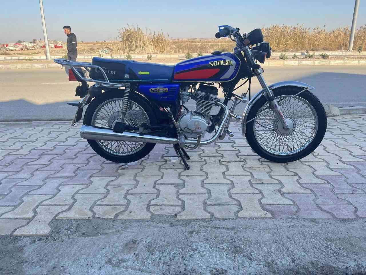 السلام عليكم تايكر 20 للبيع نضيف معمر جديد جنوب الموصل كياره  ‭٠٧٧٤ ٨٠٥ ٤٣٥٢‬ مكلف بلنشر
