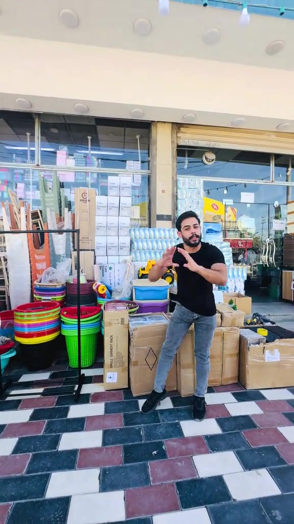 اهلا وسهلا متابيعنا الكرام عنوان المجمع  كربلاء _ بدايه طريق الحر _قرب مدينة ألعاب القديمه مقابيل معرض الصفوة زبائننا الكرام توصيل متوفر  للحجز و للاستفسار على رقم الواتساب  *********** يرجى زيارة موقع المجمع للتسوق بانسب الاسعار. واحنا بخدمتكم .
