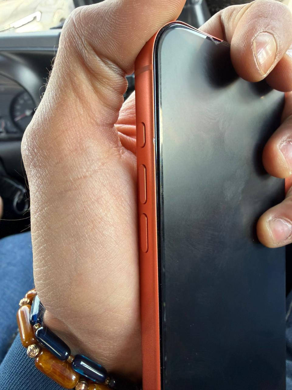 ايفون ١٧ برو ماكس سيم كارت تك نسخه Az مشحون ١١٥ مره
بي طخه بسيطه بشاصي مثل ما موضح بصوره رايده  ١٩٥٠ قفل مكاني شارع فلسطين


**إذا كنت صاحب هذا الإعلان وتريد حذفه لأي سبب، رجاءا أرسل رسالة إلى الدعم الفني**