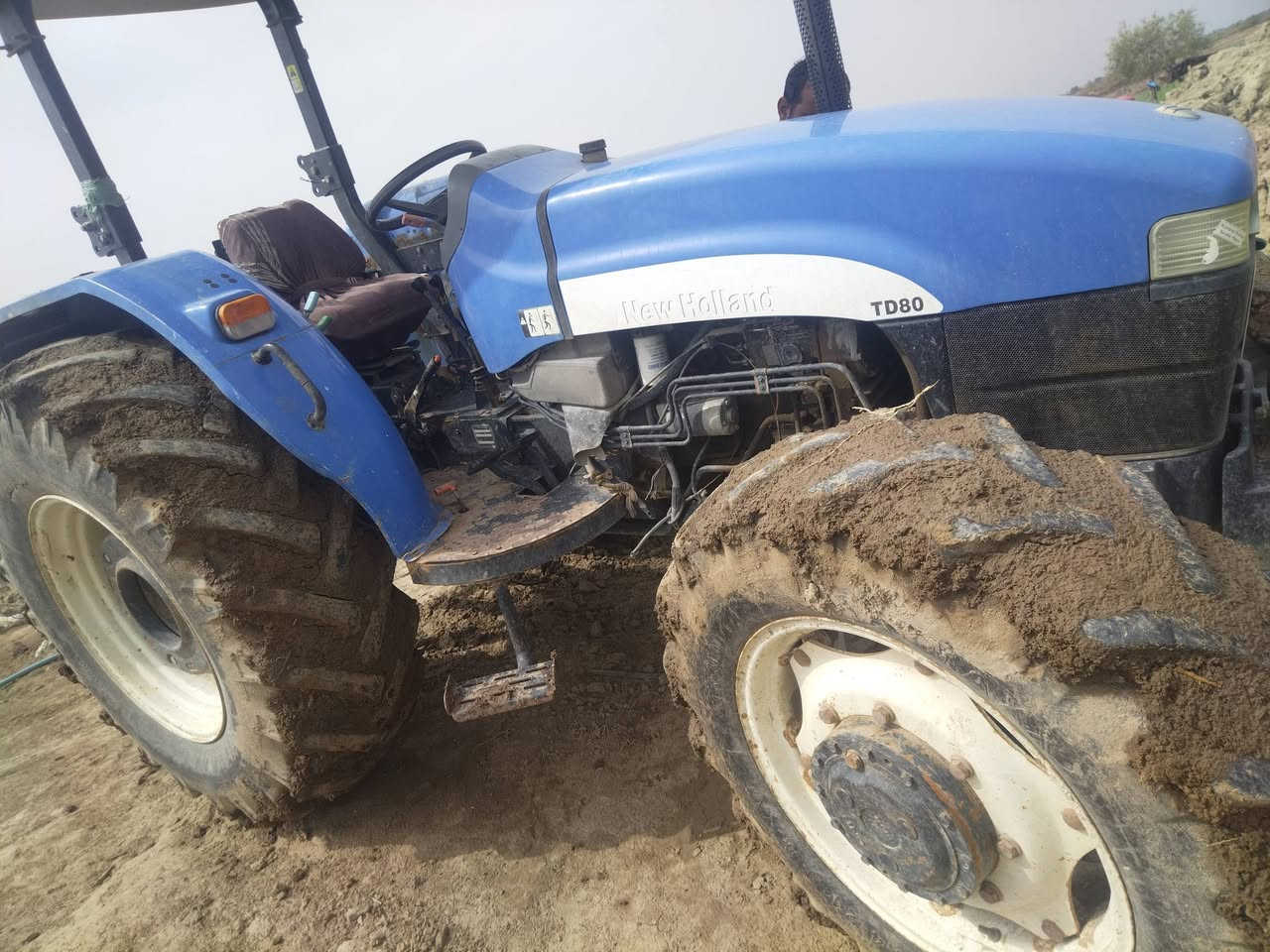 سلا عليكم مكينه للبيع نيهولند
نضيفه مال جناي المكان ناصريه
ما مفتوح بيه برقي الاستفسار عله الرقم *********** والشراي يدلل
