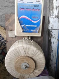 ،،توجد رافعات ڤولتية كهرباء عدد/4شغالات بحالة جيدة جدا للاستفسار 07509...