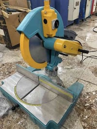 مكاين المنيوم  جديد (كتر حجم ٤٠٠ )(كيلون ماطور  كبير)( مكينه تى ) كله ...