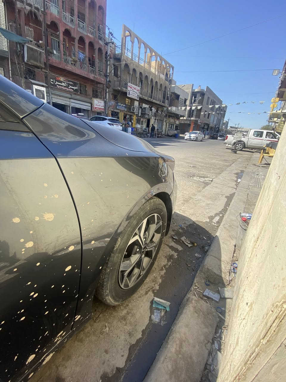 بيع فقط بدون مراوس.
فورتي 2019 

بدون ايرباك بدون قطرة صبغ اومعجون

السياره جديده كلش مال جناي ومصروف عليهة

ماشيه 45 ميل

حادثهة قبغ جنطه فقطط موجود رقم الشاصي

وبيهة البابين اليمن عكس السايق يرادلهن بارد ينزل من سعر السياره

فول عده الفتحه والبصمه شاشه كاربلي كبيره 

سبويلر خلفي-شفقه خلفيه-گفرات مري باتمان

لايتات السياره كلهن مغلفات اسود طافي 

السياره مختمه بلاكات كلهة 

السعر 132 وبيهة مجال 

رقم اربيل الجديد عرامات صفر بـ اسمي تحويل ثاني يوم

مكاني بغداد

***********
