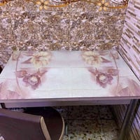 طاولة أكل • جديده • مع كراسي
