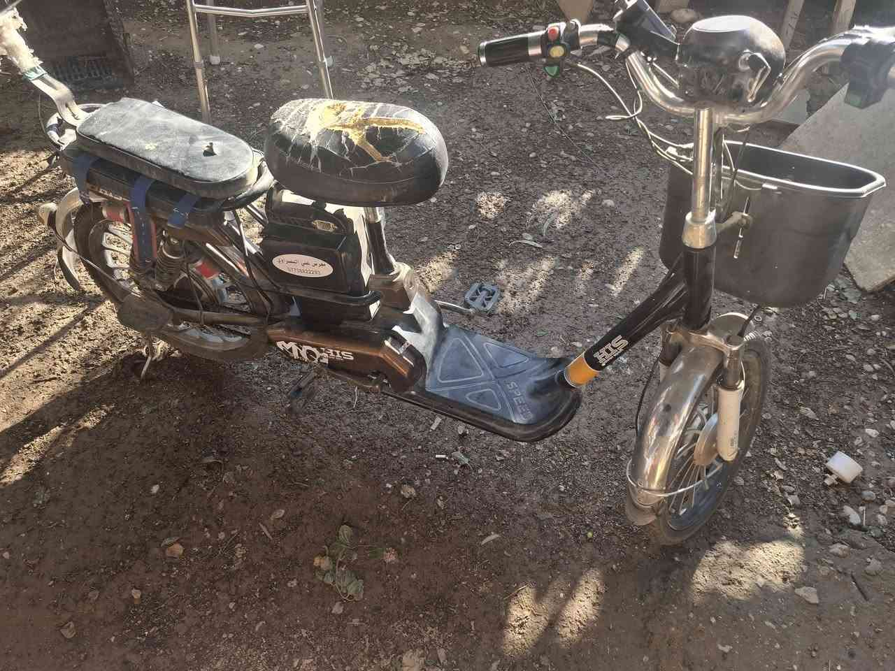 للبيع بايسكل شحن نقص فقط بطاريات كل شي بي شغال ***********
