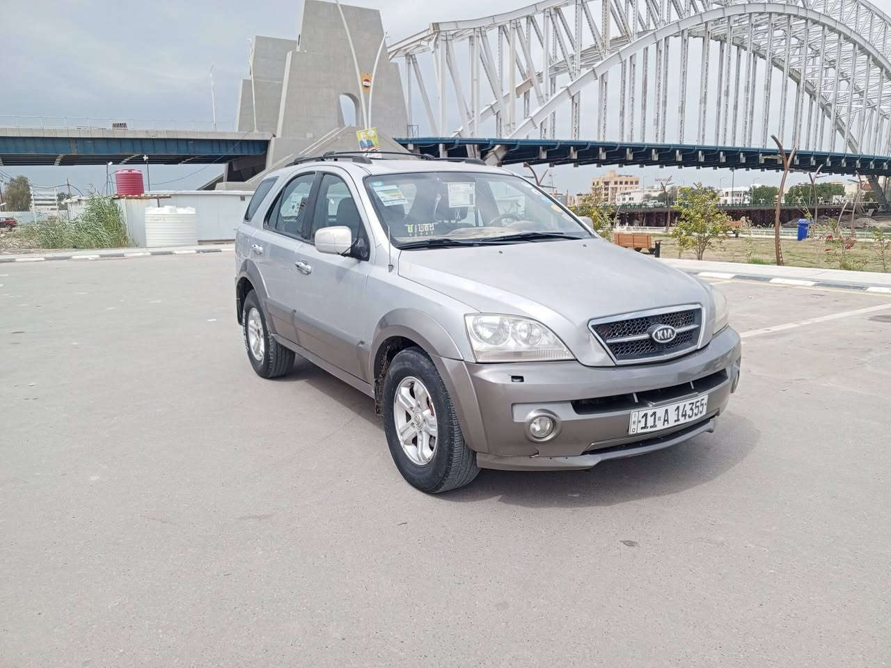 عندي كيه سورنتو(مديل 2005)جاهزه من طول الطول مكفوله من العيب شرعي وظربه قويه ونقل والكص مكينه وكير مكفولات لاتبخير ولا تنقيص حداديه جديده وطخم تاير جدئد كهربايات كله شغاله تبريد ثلج(سعره 73 وبيه مجال) ترايك وين ما يعجبك(رقم انكليزي بسمي شرط التحويل سنويته ل 28)مكاني ناصريه مركز ورقمي ‏‪***********‬‏
