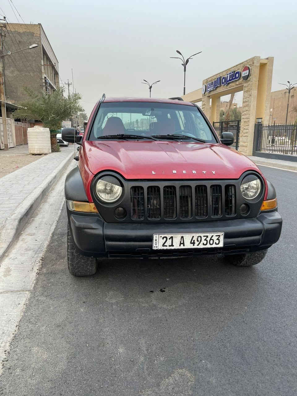 السلام عليكم جيب لبرتي مكفوله موديل 2006 محرك ٣٧٠٠ وارد امريكي طربتهه بس بخشم البنيد سونرهه موجود بل الصور السياره مكفوله من كلشي تبريد ثلج السعر 79 $ بيهه مجال بسيط غير متواجد بل الفيس مكاني بغداد ***********
