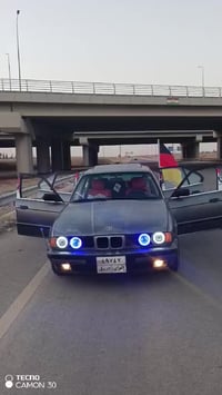 بي إم دبليو 525 • ١٩٩٢ • اربيل