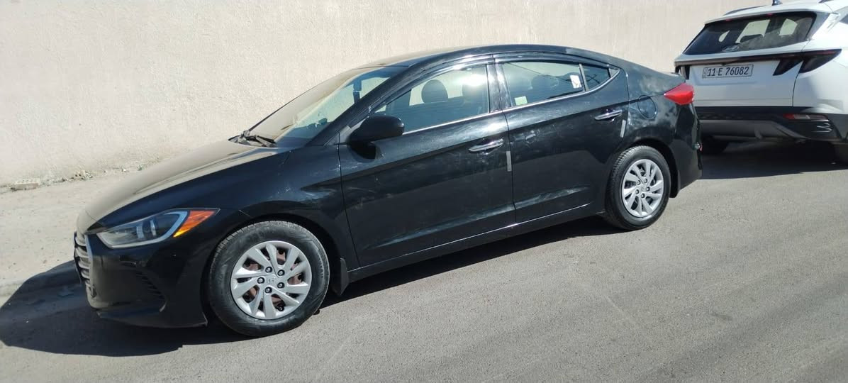 مكلف بالنشر
يالله ___ للبيع 

 النترا 2018 

مواصفاتها ستندر 

امريكي ضرر جاملغ خلفي 
وصندوك بدون دواخل

صدر امامي خلفي جديد 

تخم تاير 

دسكات جدد 

سيارة عليها ادامة كاملة 

ماشية 100 الف ميل 

مكاني بغداد حي الجامعة 

السعر  125 وبيها مجال بسيط 

***********
