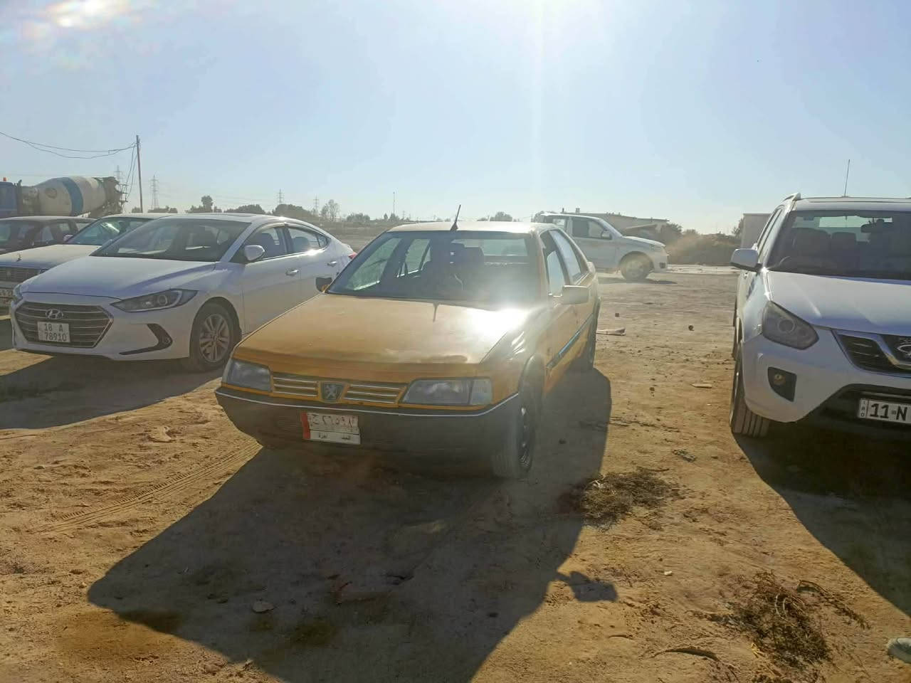 عيوني سيارة بيجو روى مديل 9جديده مكينه وكير نمره الثانيه مرات تفلت غرامات مصفره سنويه نافذه سيارة مسجله بتطبيق بلي وتشتقل يم سايق العنوان كربلاء السعر ١٤ وبيهه مجال***********
