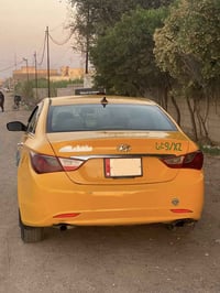 سوناتا ٢٠١٢ للبيع  محرك ٢،٤٠٠ دوش خليجي  السيارة بصمة وكشنات كهربائية ...