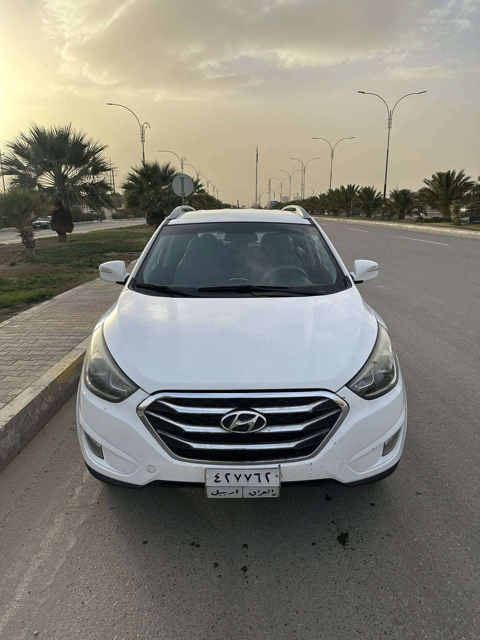 السلام عليكم
سياره توكسان للبيع موديل ٢٠١٥ خليجيه  بيها قطعتين بنيد وجاملغ بدون دواخل كير ومحرك نظيف تحكم ستيرن كاميرا مكان سياره الرمادي الزراعه سعر ١٣٣ وبيها مجال 
رقم ***********
