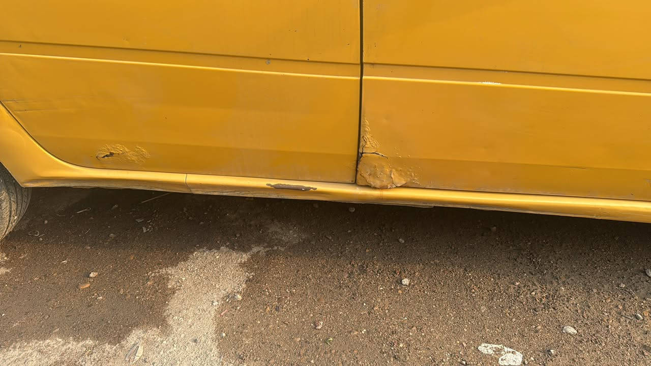 ‏سلام عليكم رينو 2009 للبيع والسعر32
‏العنوان بغداد تواصل على هذا الرقم ***********￼
