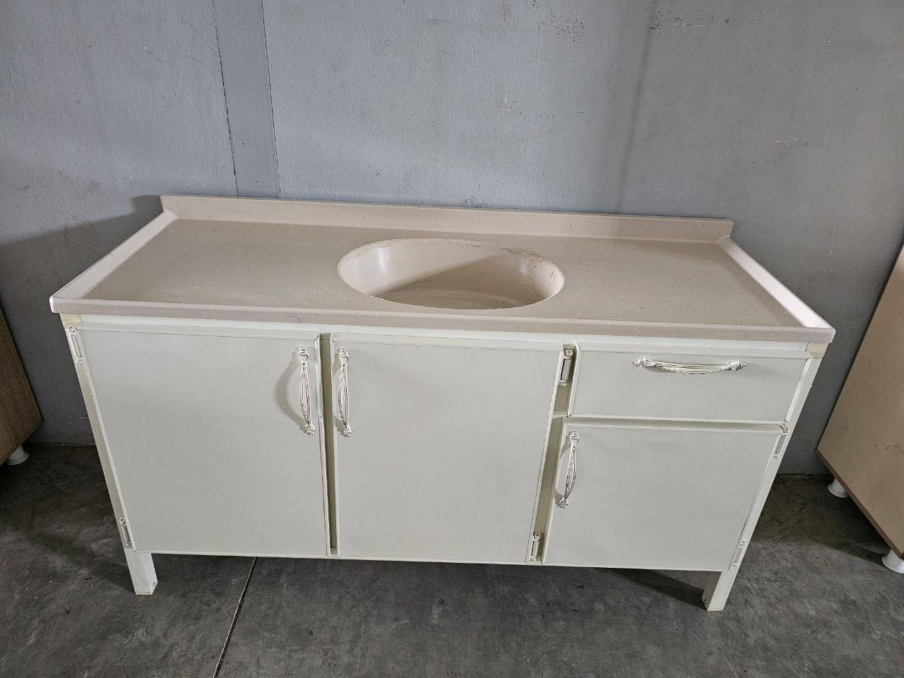 سنك متر و نص مرمر
السعر 170


**إذا كنت صاحب هذا الإعلان وتريد حذفه لأي سبب، رجاءا أرسل رسالة إلى الدعم الفني**