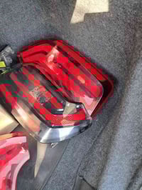 متوفر 2 طخم كامل بك لايت تيلورايد  نظيف جدا طخم ابواللد  وطخم عادي وبس...