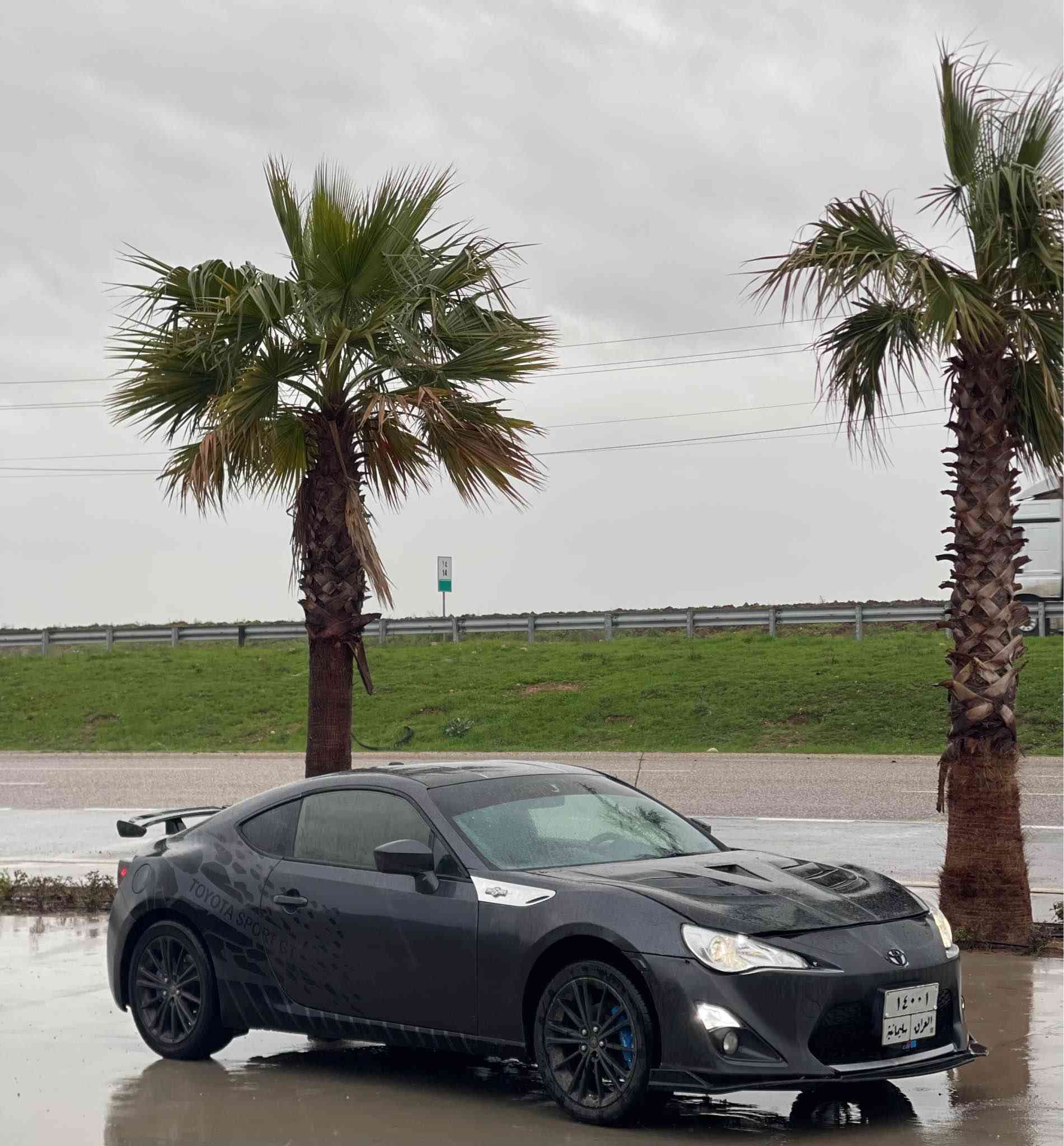 رقم كورك - ***********
واتساب -***********
للبيع و مراوسه 
سيارة تويوتا GT موديل 2014  فول مواصفات ماعدا فتحه سقف سياره حيل جديد بدون مسرف گير محرك vvt تويوتا شرط محرك 6 سلندر گير محرك كهربائيات كله جديد و شرط سعرها 78 ورقه و مجال بيها 4 ورقه غرامه تحويل شرط سياره حيزام صبغ مكان السياره عقره بين اربيل و دهوك اكر, نينوى
