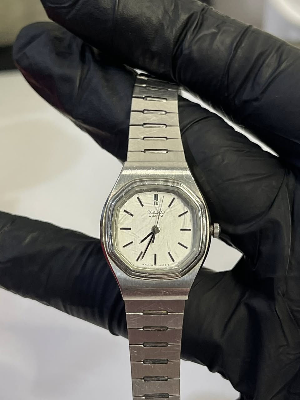 ساعات شلعه للبيع
اسعارهن مناسبه لاهل المصلحة


**إذا كنت صاحب هذا الإعلان وتريد حذفه لأي سبب، رجاءا أرسل رسالة إلى الدعم الفني**