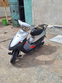 تسع زروف • ما مفتوح • باتري