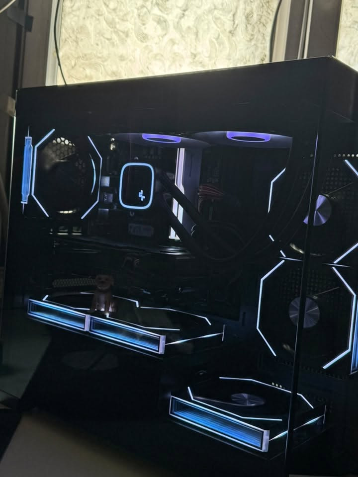 كيس ddr5
I7 12700k deepcool 240mm
B760m msi d5 
32g ddr5 g skill 
Rtx 4070 asus 
M.2 512 
Psu thermal right 700w
￼Case fsp with 6 fans 

للبيع ب ١٨٠٠ وبيها مجال بغداد 
***********
