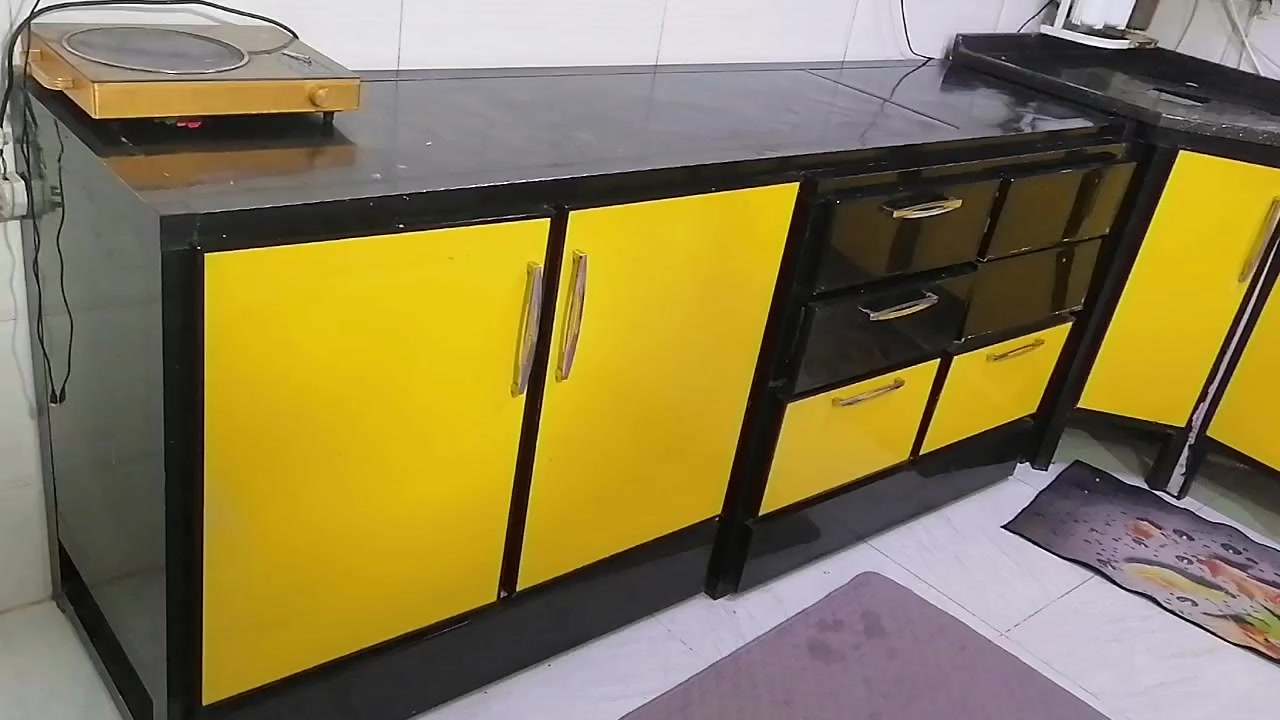 كاونتر جديد ونضيف تسگام للبيع ب700 مكان ديوانية حي الوحدة ***********
