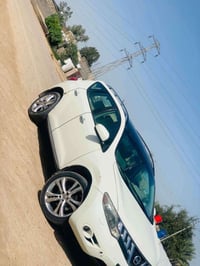 البيع سيارة نيسان 2009 بي 80 بي مجال مكاني بغداد مدينه الصدر 077161164...