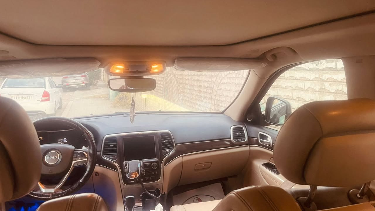 للبيع سعر 27$
خليجي فول مواصفات موديل 2018 
بيها هلال بارد فقط جاملغ ايسر 
مكاني بغداد الدورة او سيدية 
*********** غير متواجد ع فيس
