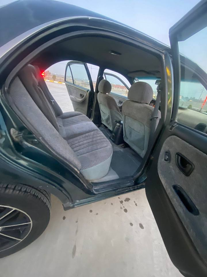 سوناتا 3 موديل 2000 
رقم بغداد جديد تحويل ثاني يوم 
سنوية حتى 2028
محرك وكير كفاله 
خياس مابيها 
منضمومه زنون 
صدر وتايرات جديد 
داخلها نضيف مثل ما تشف بلصور 
بيها فقط جراد 
ترايها حلو للبصرة 
كلشي بيها بلاد وشغال 
كهربائيات بلاد 
سعر 55 ومجال بسيط 

*********** بعقوبة, ديالى
