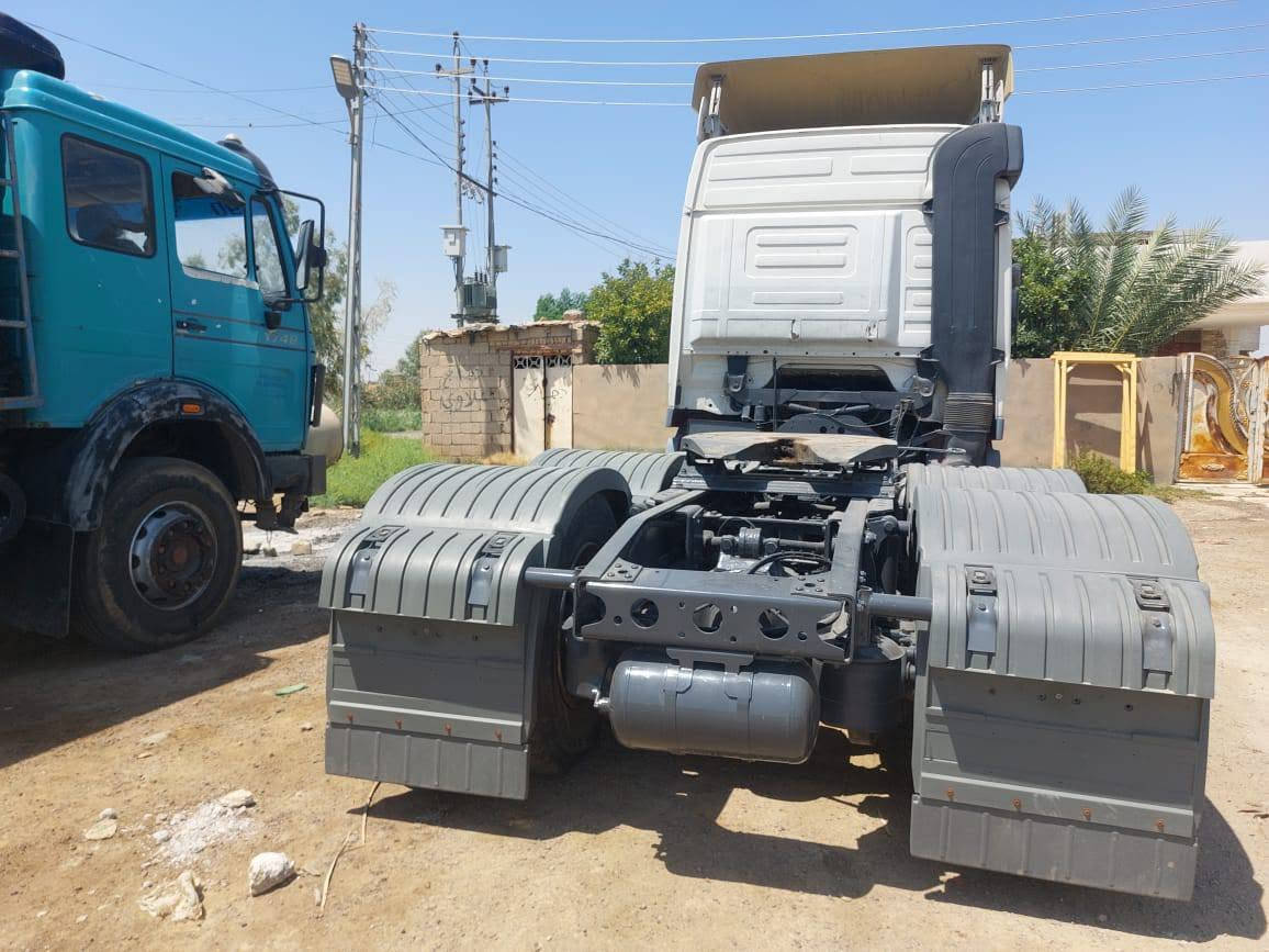 السياره موديل 2009 للبيع مواصفات عاديه دبل تاير 
السعر 4 شدات وبيه مجال حك الجيه  مكلف بلنشر تفلون راعيه 
***********
