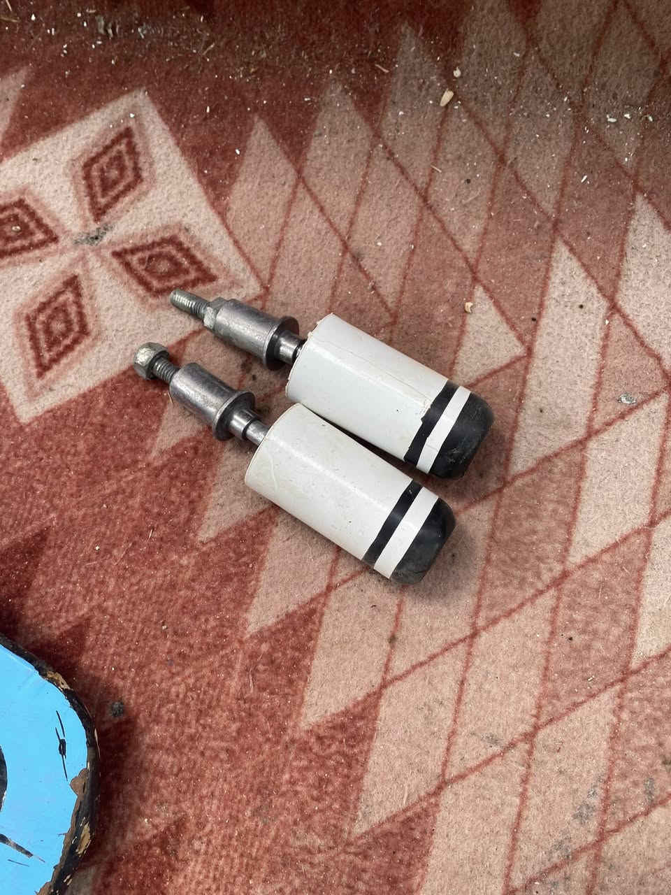 سلام عليكم غراض لل بيع جوه سوك مكاني كله علا فحص البصره دير رقم واتساب ***********
