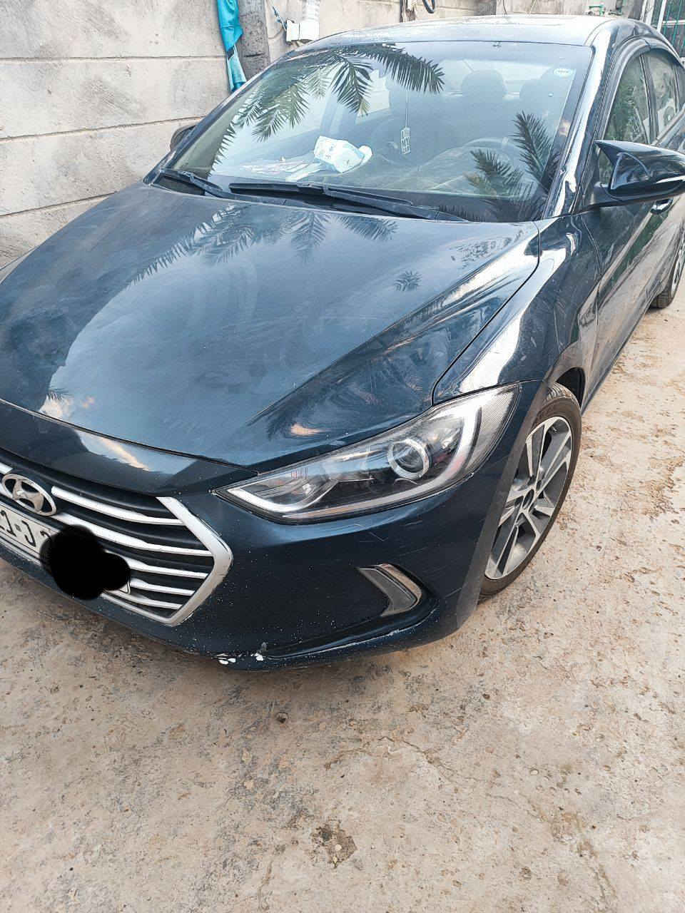 السلام عليكم عندي سيارة للبيع النترا 2017 اللون نيلي نظيفه سيارة الي يريد سيارة يجي عل واتساب سعر خاص🔴 عنوان بغداد دورة ***********
