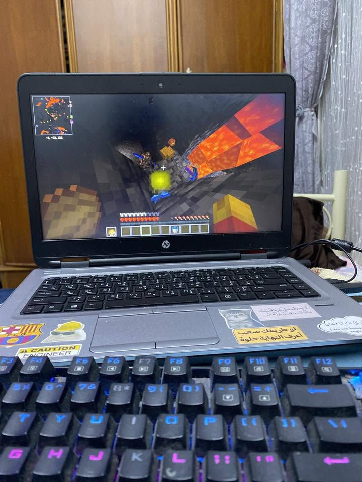 HP ProBook 640 G2
* Core i5-6300U
* RAM 8GB
* SSD
* شاشة 14 إنج
* Windows 10 Pro
* كاميرا وبلوتوث وواي فاي
•وياه جنطه وماوس باد وشاحنه (الابتوب بيه مشكله بالبطاريه فقط من تطفه الكهرباء يطول دقيقه الى دقيقتين ويطفه) 

 السعر المطلوب: 350 ألف دينار قابل للتفاوض
***********
