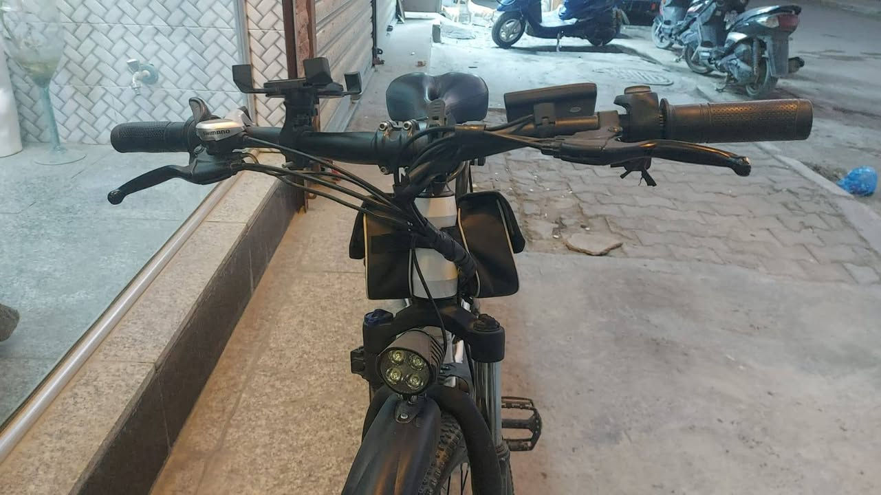 السلام عليكم
***********
دراجه شحن استخدام قليل
مكاني بغداد الحريه
