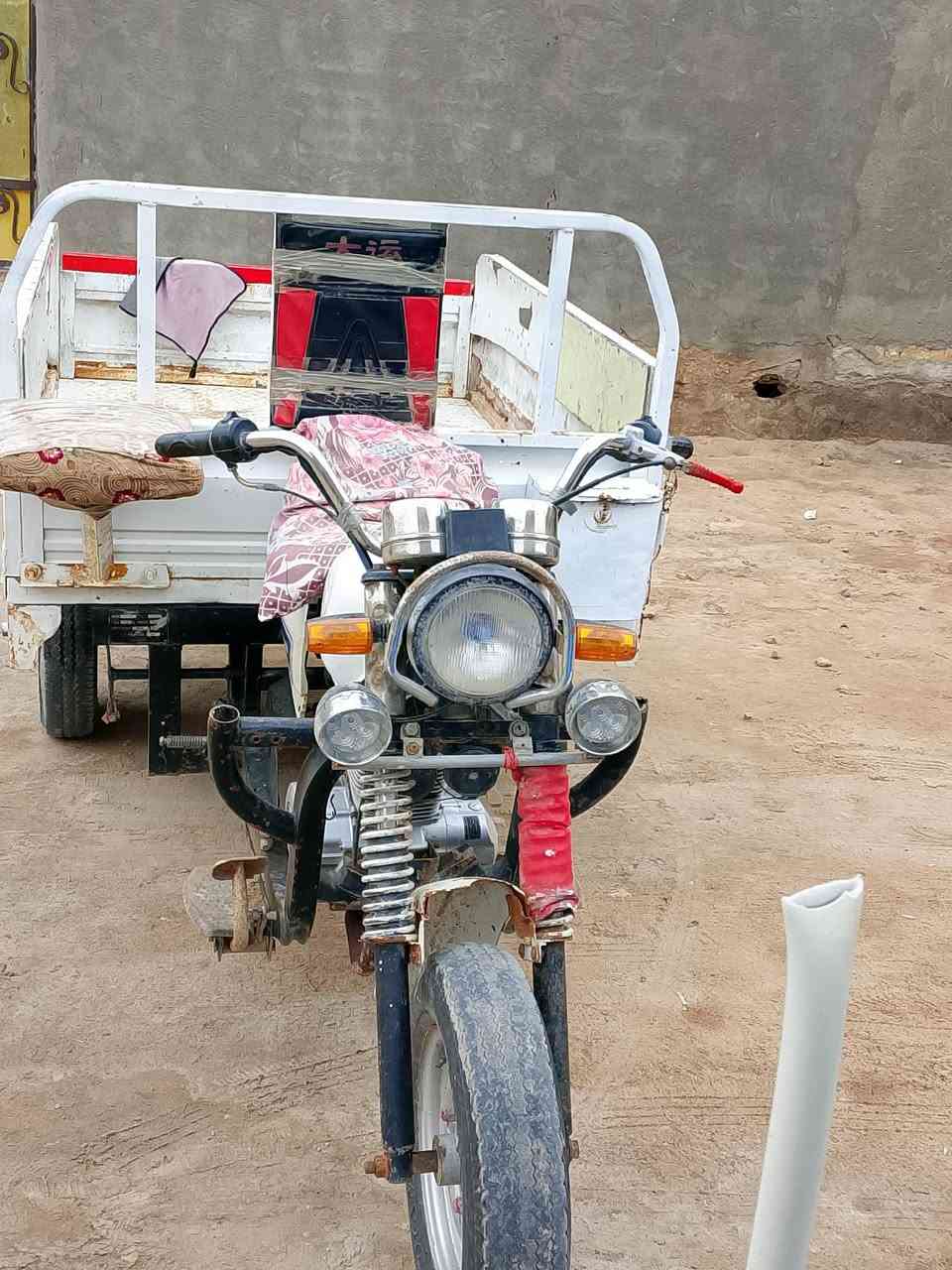 سلام عليكم ستوته للبيع موديل 14ستوته جاهزه مانقصها شي شراي خابر عله رقم ‏‏‪0788 202 1301‬‏
