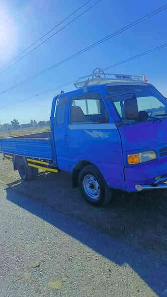 سلام عليكم سيارة لبيع كفالة عامة من صبغ ضربةتخم تاير جديد سعر62وبيهة مجال شراي يدك علة هاذة رقم(***********)العنوان بغداد اسعادة
