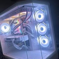 pc  للبيع . ومستعجل عليها المواصفات ... الشاشة  msi g274qpf 180hz   2k...